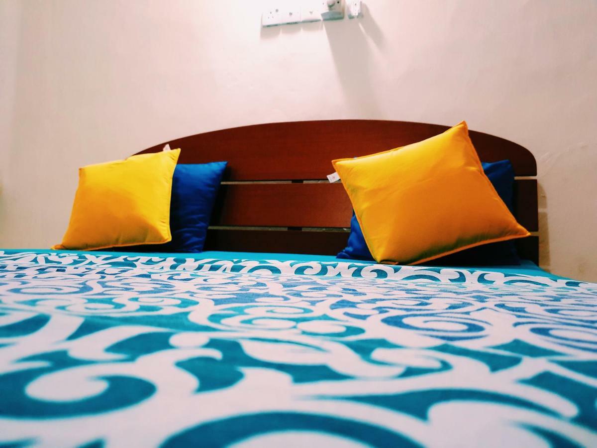 Oasis Skybeach Hostel - Negombo Exterior foto